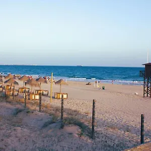  Apartamento Muy Cerca De La Playa. Primera Linea.